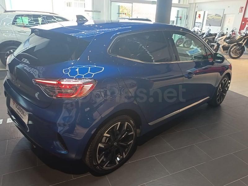 Usado Renault Clio V Techno 100 CV (73 kW) 2023 Azul Berlina
