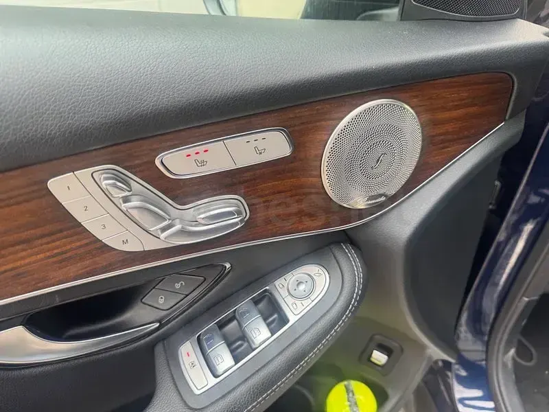 Occasion Mercedes GLC220 194 ch (142 kW) 2021 Bleue SUV
