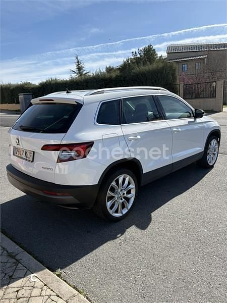 Usado Skoda Karoq Style 150 CV (110 kW) 2018 Blanco SUV