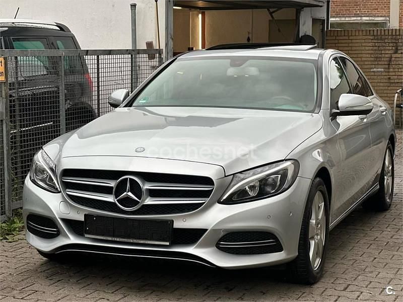 Usado Mercedes C220 170 CV (125 kW) 2015 Gris / plata Berlina