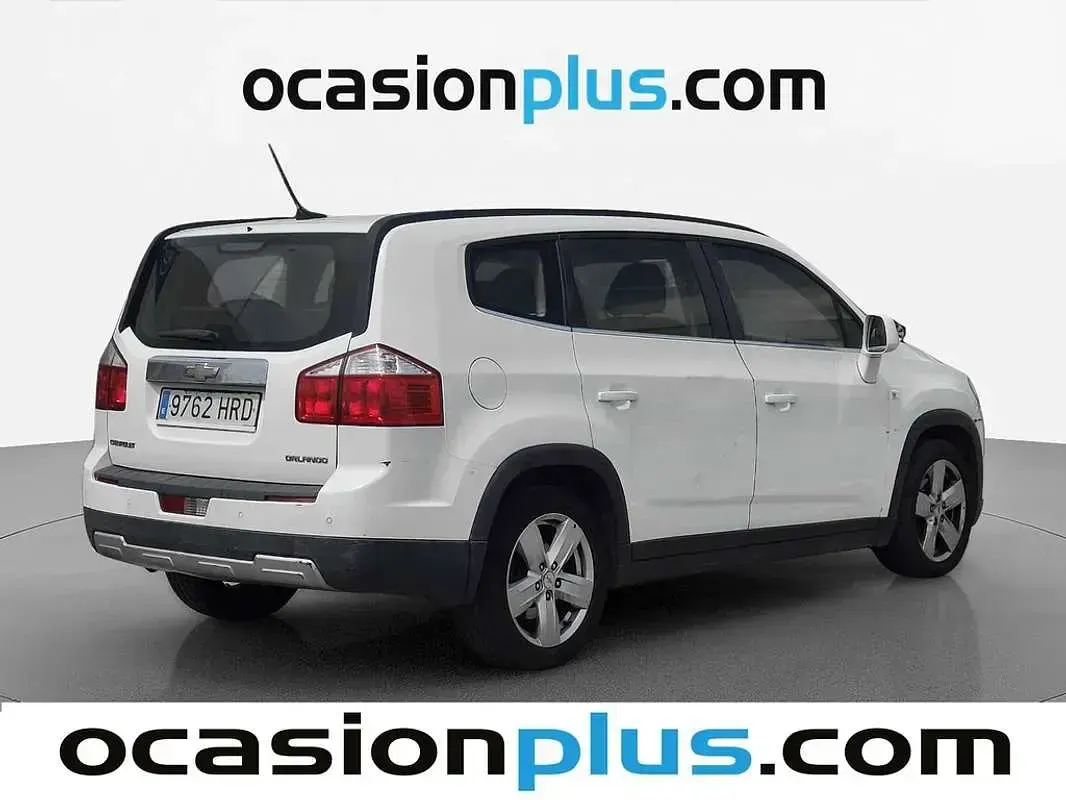 Usado Chevrolet Orlando LTZ 163 CV (119 kW) 2013 Blanco Monovolumen