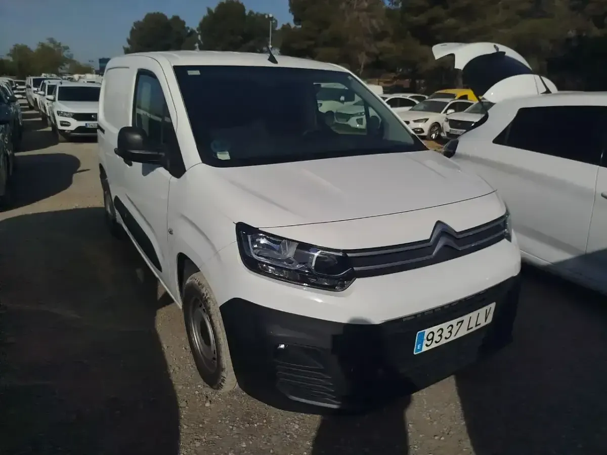 Usado Citroën Berlingo 102 HP (75 kW) 2020 Branco Monovolume