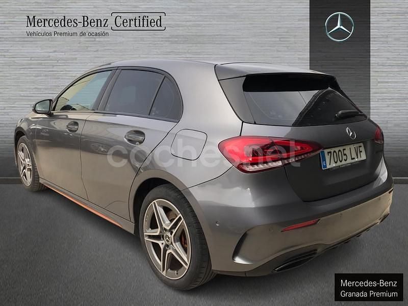 Usado Mercedes A250 AMG line 218 CV (160 kW) 2021 Gris montaña Berlina