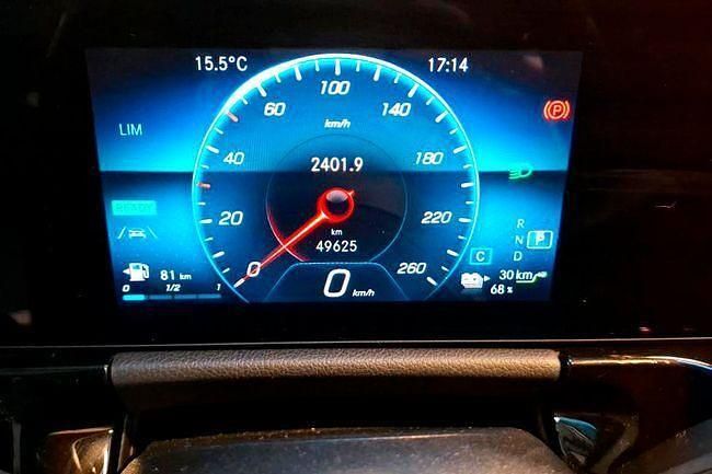 Usado Mercedes GLA250 218 CV (160 kW) 2020 Gris / plata SUV