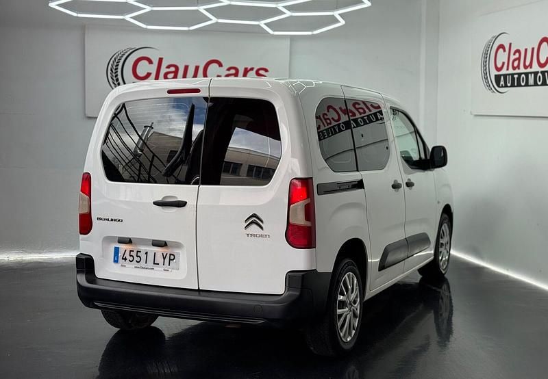 Usado Citroën Berlingo Live 100 CV (73 kW) 2022 Blanco Monovolumen