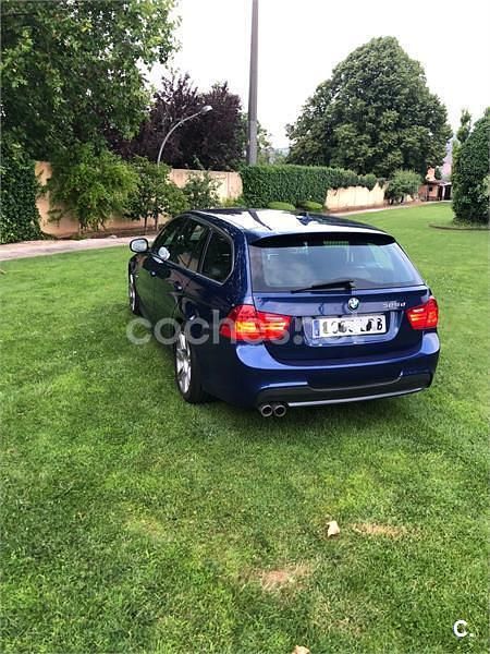 Usado BMW 325 Comfort Edition 197 CV (144 kW) 2011 Azul Familiar