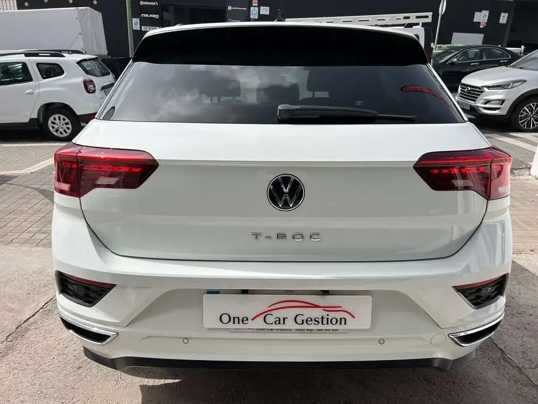 Usado VW T-Roc Advance 110 CV (80 kW) 2022 Blanco SUV
