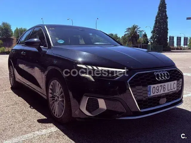 Usado Audi A3 Advanced Plus 116 CV (85 kW) 2020 Negro Berlina