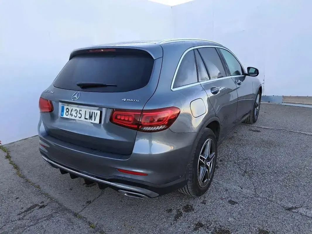 Usado Mercedes GLC220 194 CV (142 kW) 2021 Gris SUV