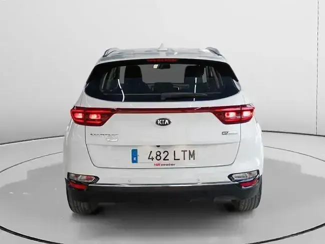 Usado Kia Sportage 136 CV (100 kW) 2021 Blanco SUV