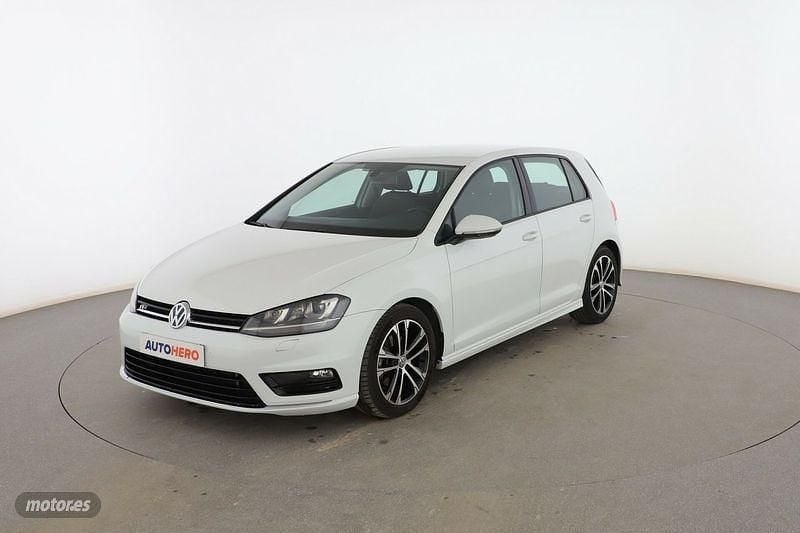 Blanco Usado 2013 VW Golf VII Sportline Berlina | 14.999 € (Precio justo) - Imagen 1/3