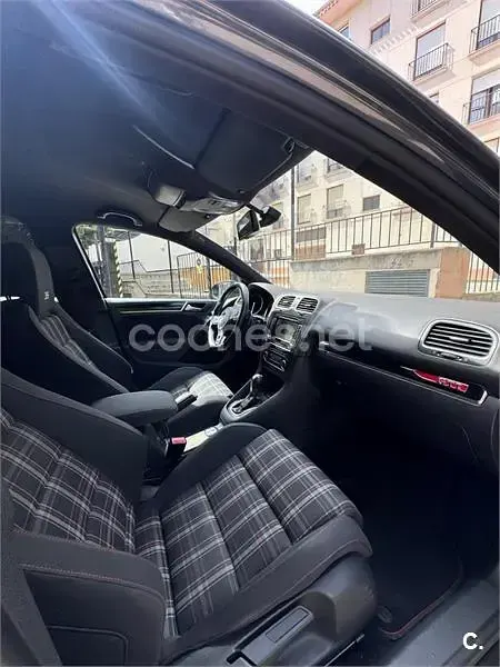 Occasion VW Golf VII GTI 235 ch (172 kW) 2012 Gris Berline
