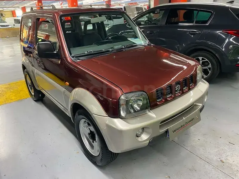 Usado Suzuki Jimny 80 CV (58 kW) 2004 Granate SUV