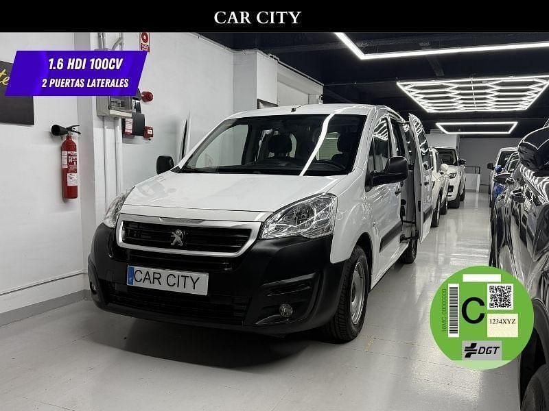 Blanco Usado 2018 Peugeot Partner Tepee Access Monovolumen | 9599 € (Precio justo) - Imagen 1/4