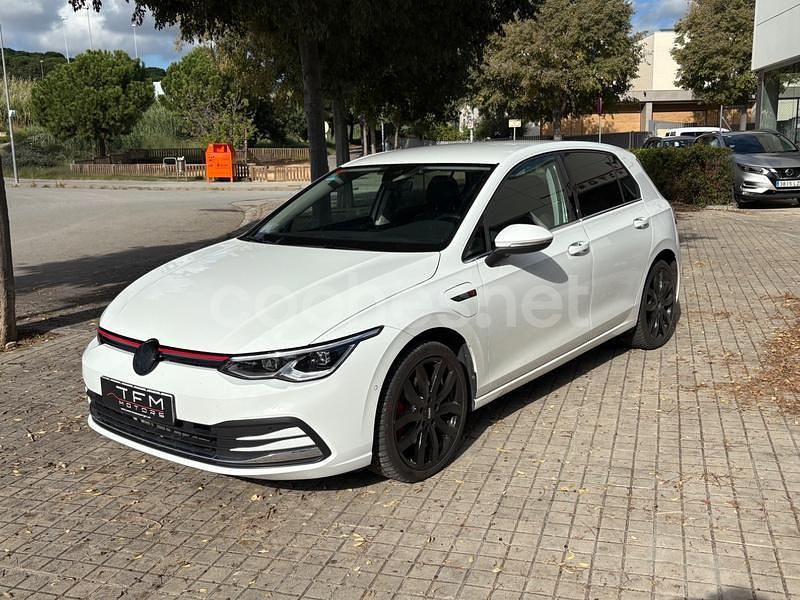 Usado VW Golf VIII R-line 150 CV (110 kW) 2020 Blanco Berlina