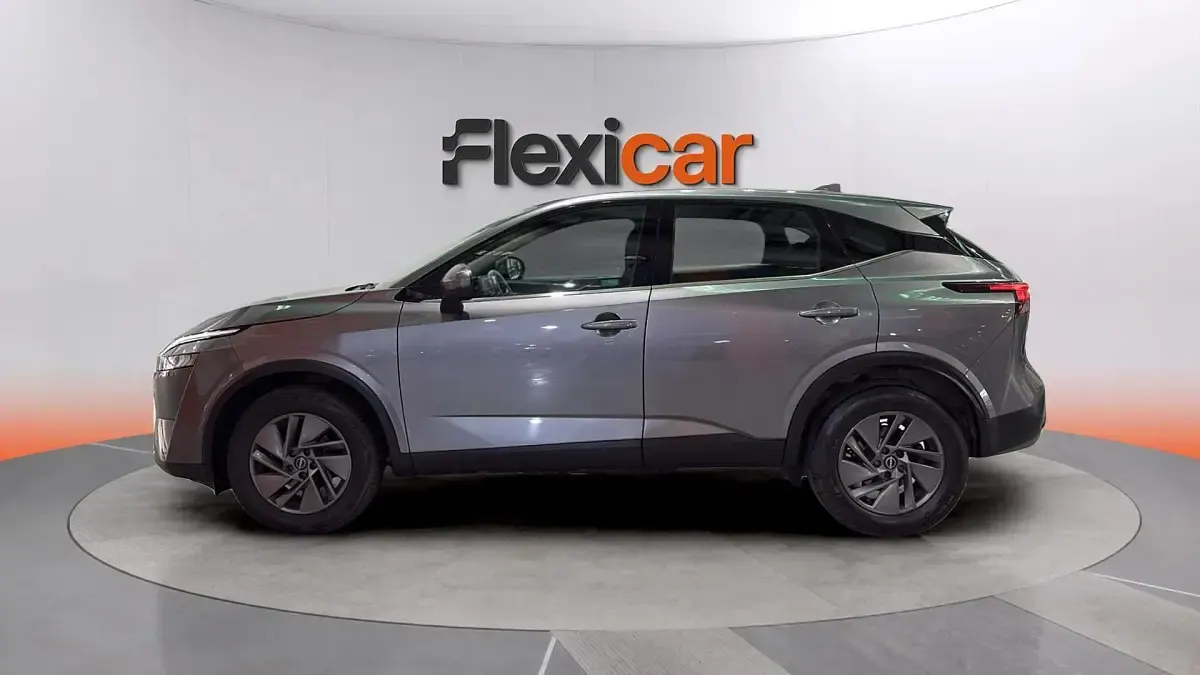Usado Nissan Qashqai N-Connecta 140 CV (102 kW) 2024 Gris SUV