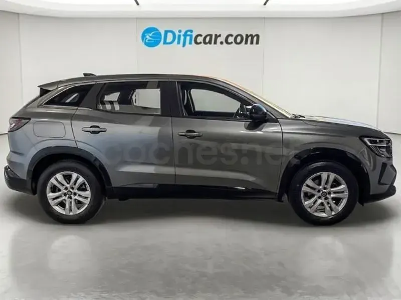 Usado Renault Austral Equilibre 141 CV (103 kW) 2023 Gris / plata SUV
