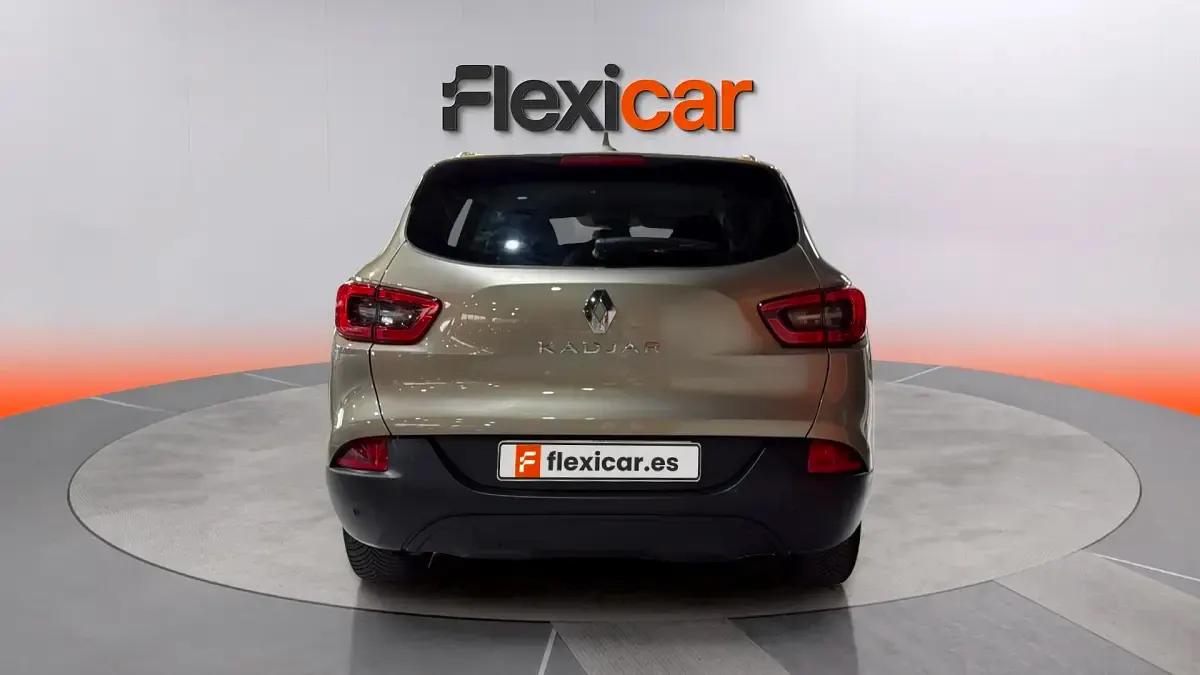 Usado Renault Kadjar Life 130 CV (95 kW) 2017 Marrón SUV
