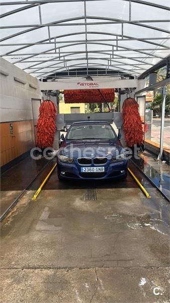 Azul Usado 2009 BMW 320 Berlina | 5300 € (Buen precio) - Imagen 1/1