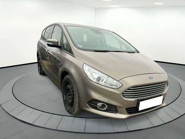 Usado Ford S-MAX Trend 150 CV (110 kW) 2019 Gris Monovolumen