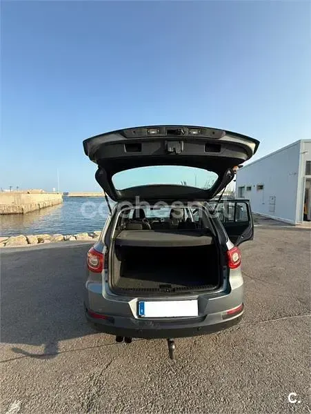 Usado VW Tiguan 150 CV (110 kW) 2009 Gris / plata SUV