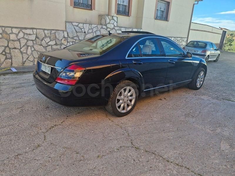 Usado Mercedes S320 235 CV (172 kW) 2007 Negro Berlina
