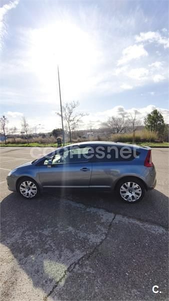 Usado Citroën C4 VTR Sport 110 CV (80 kW) 2006 Gris / plata Berlina