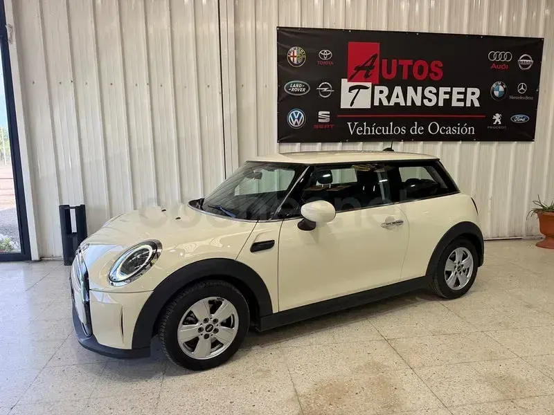 Usado Mini ONE 102 CV (75 kW) 2022 Blanco Utilitario