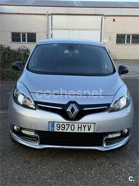 Gris / plata Usado 2014 Renault Scénic III Bose Edition Monovolumen | 3000 € (Super precio) - Imagen 1/4