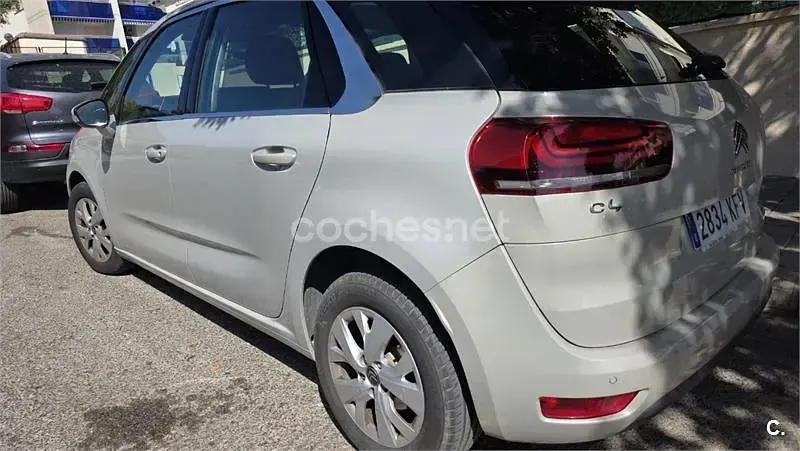 Usado Citroën C4 Feel 110 CV (80 kW) 2017 Beige Berlina