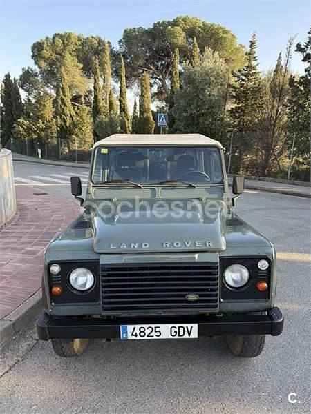 Usado Land Rover Defender S 122 CV (89 kW) 2008 Verde Familiar
