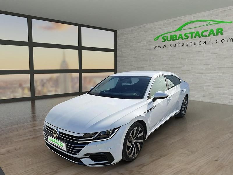 Usado VW Arteon R-line 150 CV (110 kW) 2020 Blanco Berlina