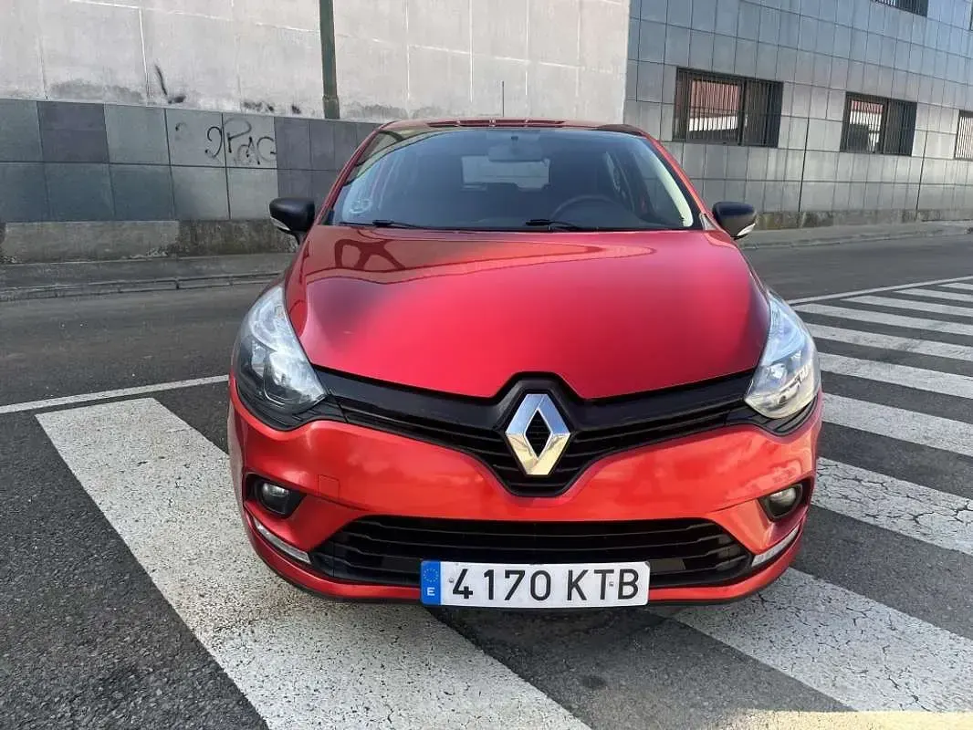 Usado Renault Clio Business 75 CV (55 kW) 2019 Burdeos Utilitario