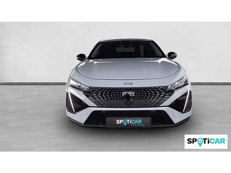Usado Peugeot 408 Allure 136 CV (100 kW) 2024 Blanco Berlina