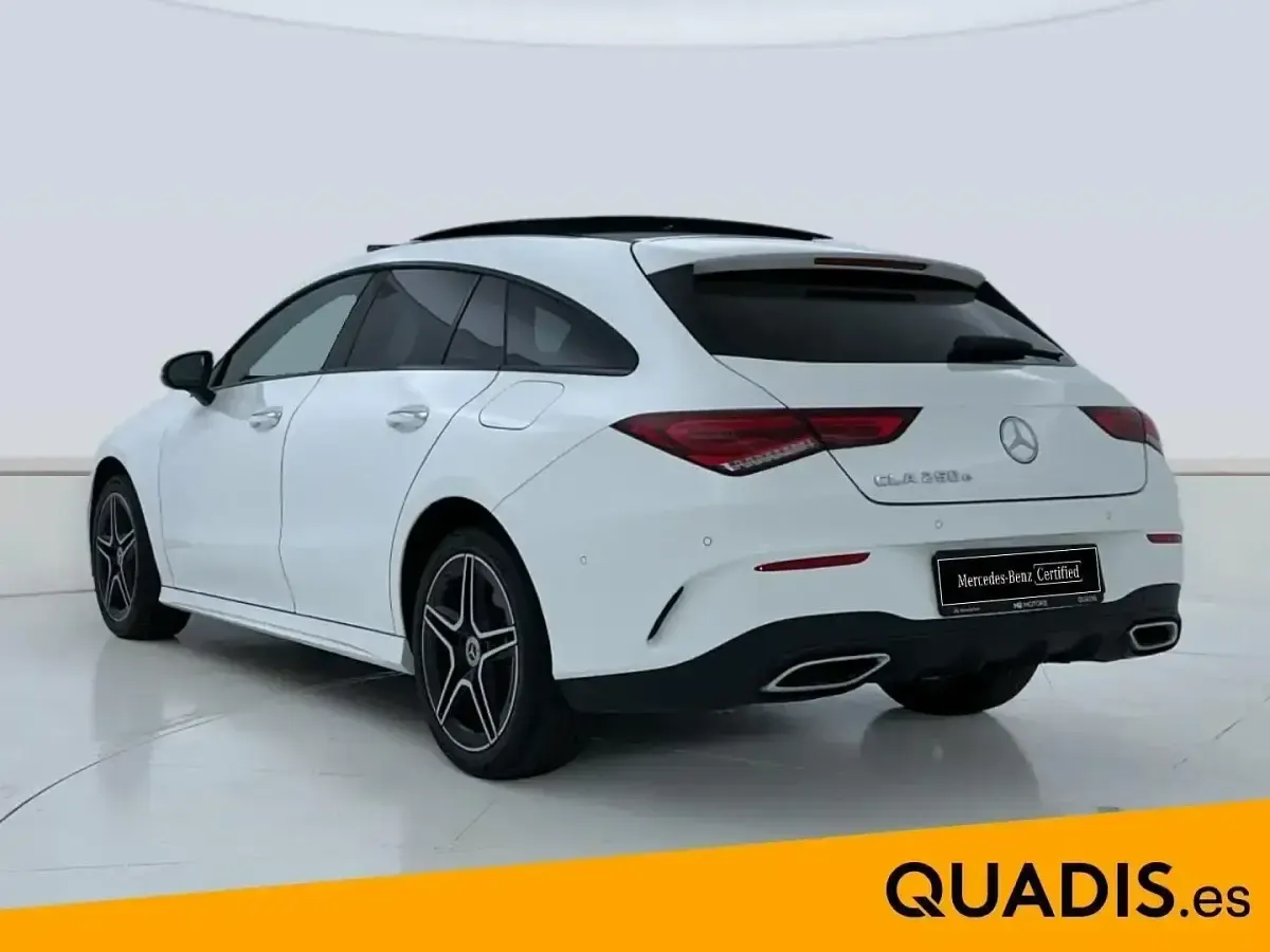 Usado Mercedes CLA250e 218 CV (160 kW) 2022 Blanco Coupe