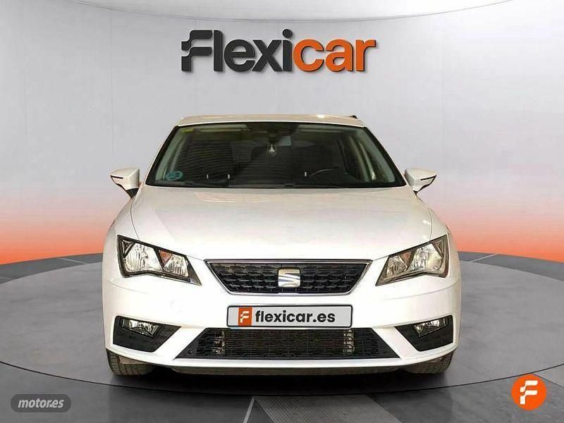 Usado Seat Leon Style 110 CV (80 kW) 2018 Blanco Utilitario