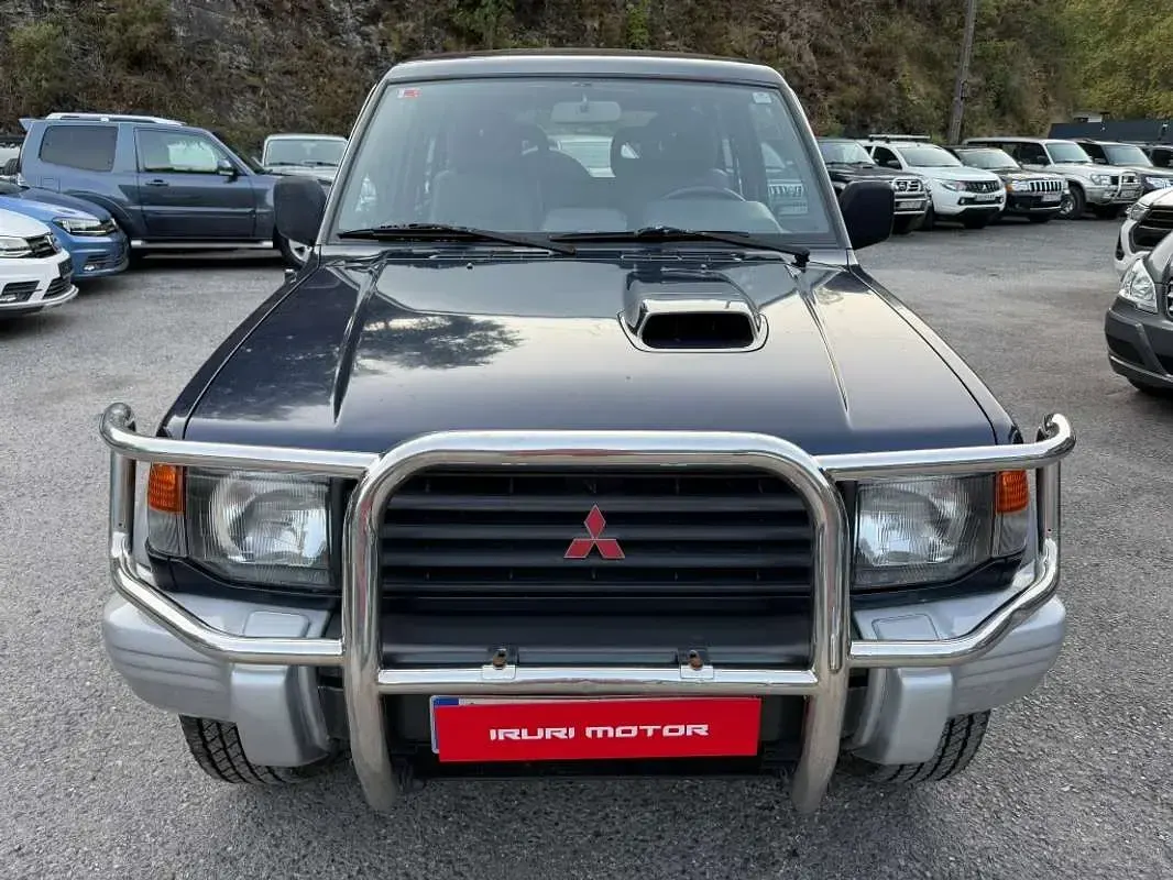 Usado Mitsubishi Montero 125 CV (91 kW) 1995 Azul SUV