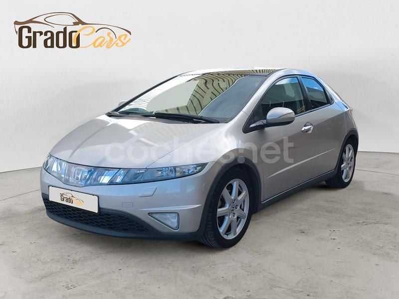 Beige Usado 2008 Honda Civic Executive Berlina | 6490 € (Precio justo) - Imagen 1/4