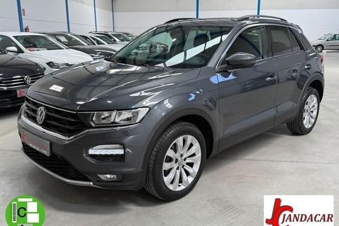 Gris Usado 2020 VW T-Roc Advance SUV | 19.900 € (Un poco caro) - Imagen 1/4