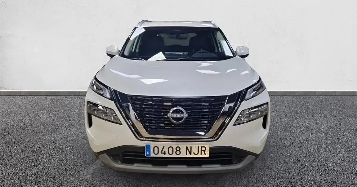 Uusi Nissan X-Trail N-Connecta 163 HP (119 kW) 2025 Katumaasturi
