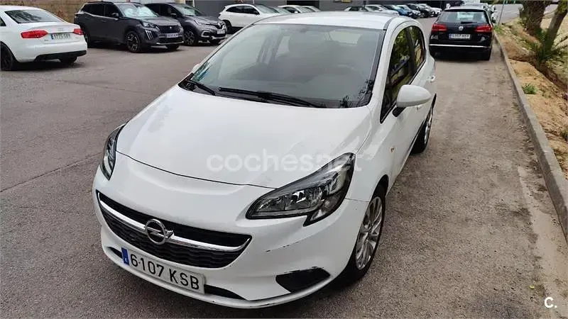Usado Opel Corsa Expression 90 CV (66 kW) 2018 Blanco Utilitario