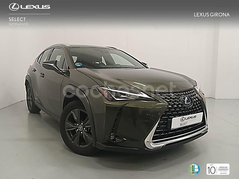 Usado Lexus UX 184 CV (135 kW) 2024 Verde SUV