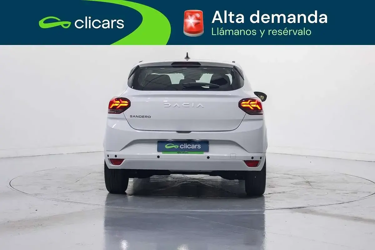Usado Dacia Sandero Journey 91 CV (66 kW) 2024 Blanco Utilitario
