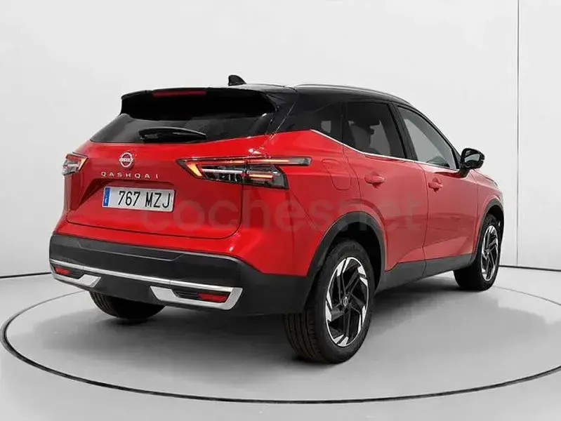 Usado Nissan Qashqai N-Connecta 158 CV (116 kW) 2025 Naranja SUV