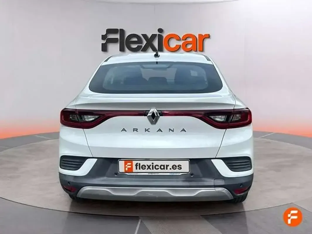 Usado Renault Arkana Equilibre 140 CV (102 kW) 2023 Blanco SUV