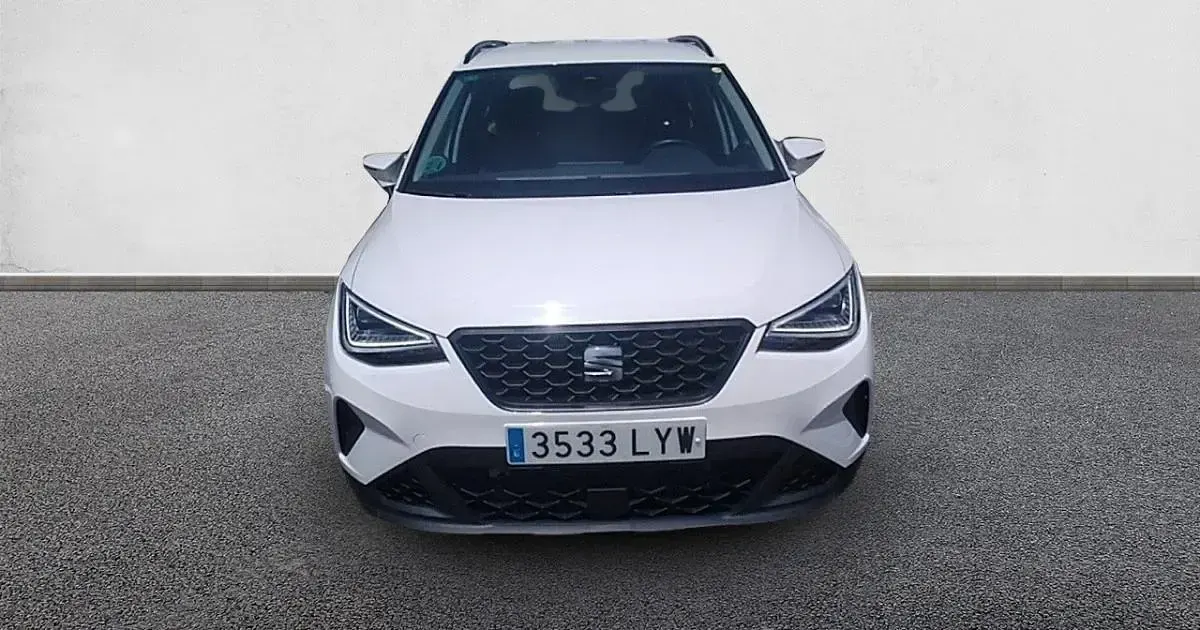 Usado Seat Arona Style Plus 110 CV (80 kW) 2022 SUV