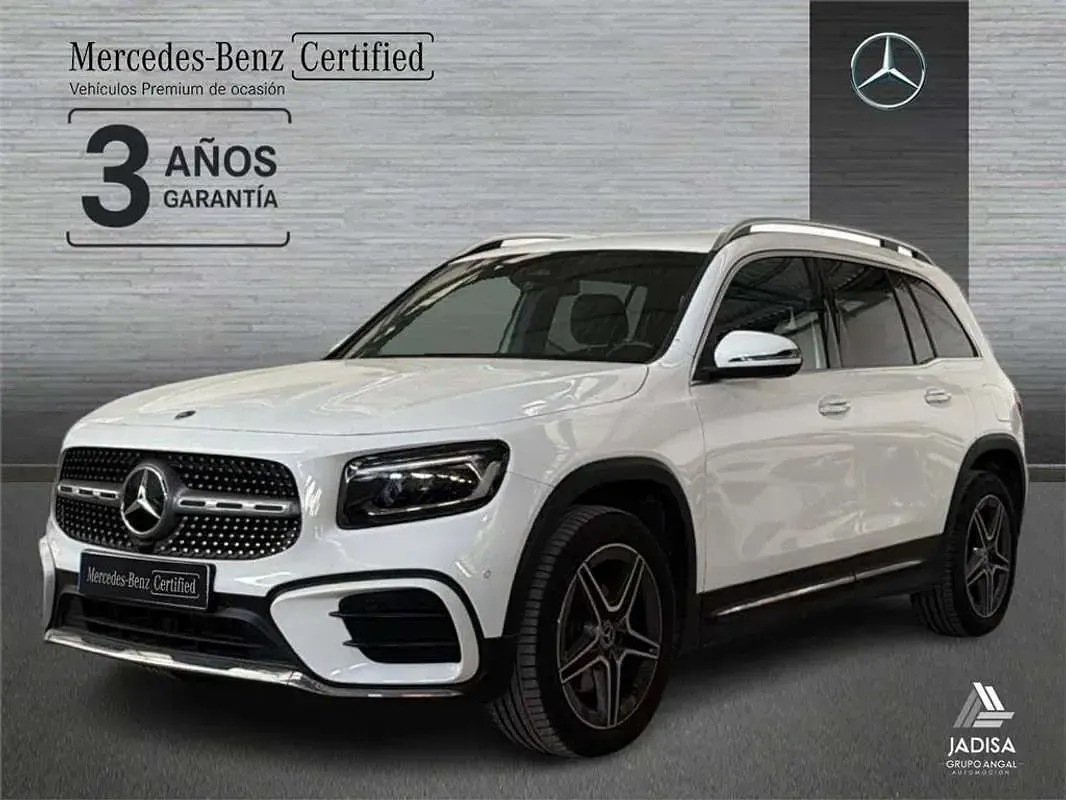 Usado Mercedes GLB200 150 CV (110 kW) 2025 SUV