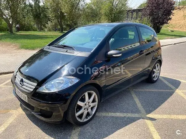 Usado Mercedes A180 109 CV (80 kW) 2007 Negro Berlina