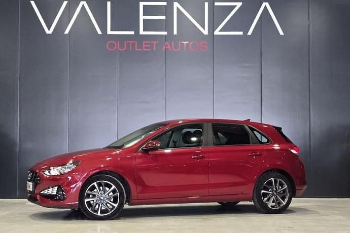 Usado 2023 Hyundai i30 | 17.500 € (Precio justo) - Imagen 1/4