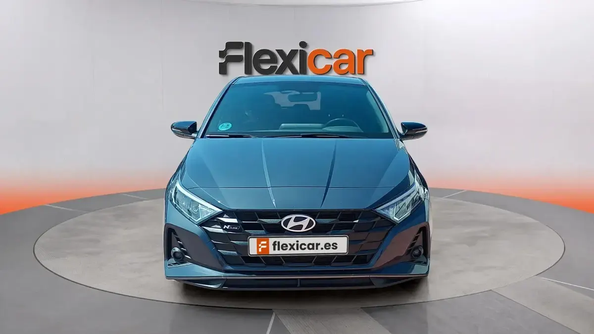 Usado Hyundai i20 N Line 80 CV (58 kW) 2024 Gris Utilitario